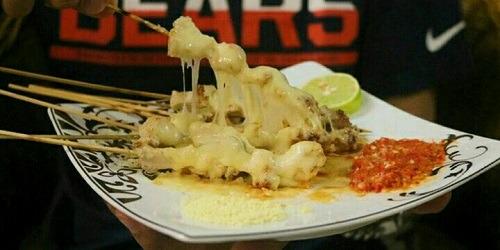 Malam Seru di Jantung Cilacap dengan Sepak Taichan